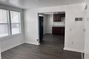 1028 Stuart St, Green Bay, WI 54301 - Photo 2