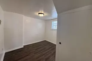 1028 Stuart St, Green Bay, WI 54301 - Photo 8