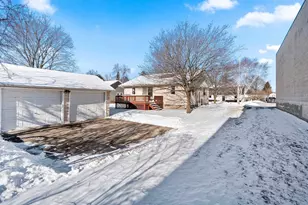 1717 Daggett St, Marinette, WI 54143 - Photo 28