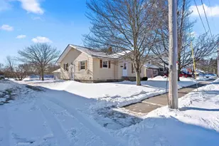 1717 Daggett St, Marinette, WI 54143 - Photo 32