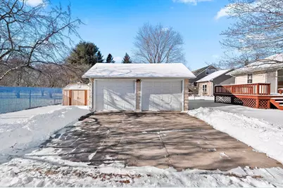 1717 Daggett Street, Marinette, WI 54143 - Photo 28