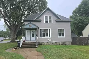 516 E Randall St, Shawano, WI 54166 - Photo 2