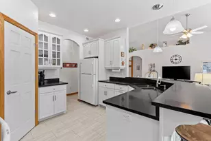 2875 Bristol Mountain Trail, Green Bay, WI 54313 - Photo 6