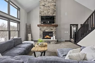 4982 Potters Crossing, Pulaski, WI 54162 - Photo 4