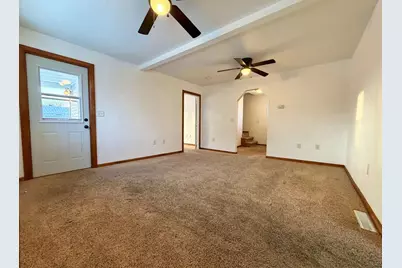 926 Eastman Street, Oshkosh, WI 54901 - Photo 2