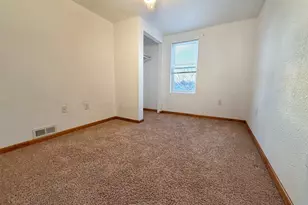 926 Eastman St, Oshkosh, WI 54901 - Photo 26