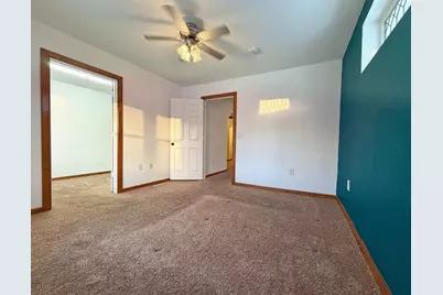 926 Eastman Street, Oshkosh, WI 54901 - Photo 14