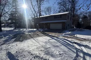 816 Ridgeway Blvd, De Pere, WI 54115 - Photo 8