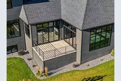 2011 Labyrinth Lane, De Pere, WI 54115 - Photo 6