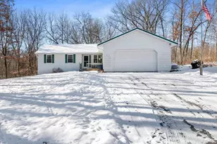 N7163 Cozy Oak Circle, Shawano, WI 54166 - Photo 1