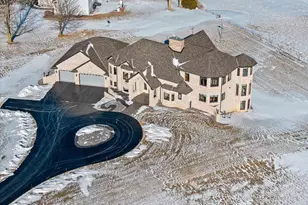 2315 Silveridge Dr, Manitowoc, WI 54220 - Photo 68