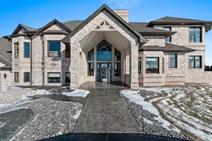 2315 Silveridge Dr, Manitowoc, WI 54220 - Photo 54