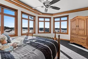 2315 Silveridge Dr, Manitowoc, WI 54220 - Photo 30