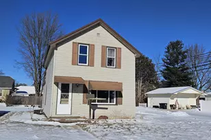 213 W Wescott Ave, Shawano, WI 54166 - Photo 16