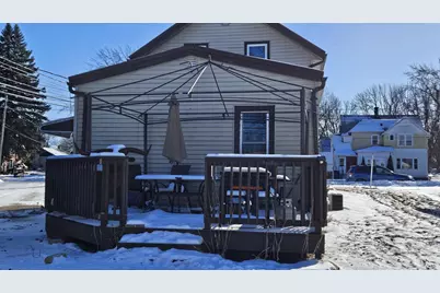 213 W Wescott Avenue, Shawano, WI 54166 - Photo 6