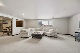 6600 N Kurey Dr, Appleton, WI 54913 - Photo 30