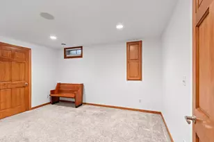 2817 Brook Hills Dr, Green Bay, WI 54313 - Photo 64