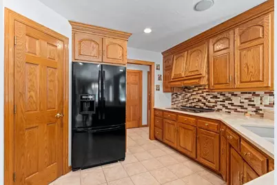 2817 Brook Hills Drive, Green Bay, WI 54313 - Photo 24