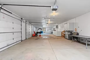 2817 Brook Hills Dr, Green Bay, WI 54313 - Photo 68