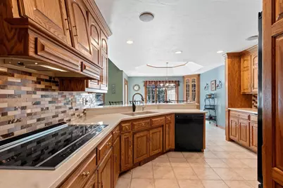 2817 Brook Hills Drive, Green Bay, WI 54313 - Photo 26