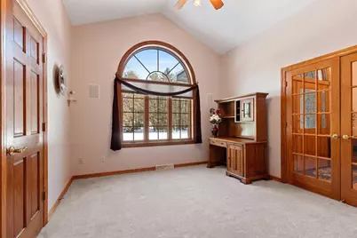 2817 Brook Hills Drive, Green Bay, WI 54313 - Photo 10