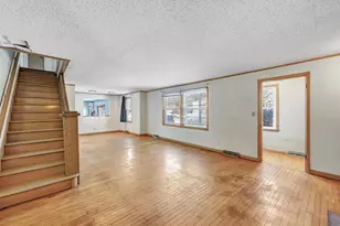 723 N 8th Ave, Sturgeon Bay, WI 54235 - Photo 6