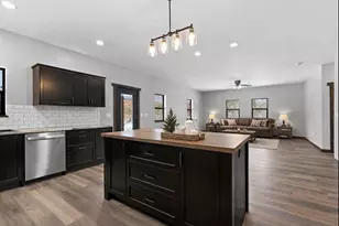 W11115 Cth W, Crivitz, WI 54114 - Photo 10