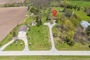 W2610 Sievert Rd, Seymour, WI 54165 - Photo 12