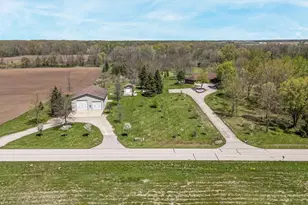 W2610 Sievert Rd, Seymour, WI 54165 - Photo 4