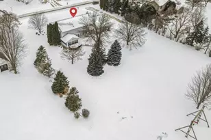 909 Country Club Ln, Fond du Lac, WI 54935 - Photo 70