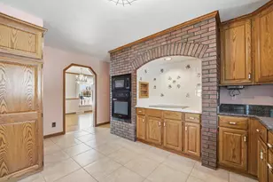 909 Country Club Ln, Fond du Lac, WI 54935 - Photo 26