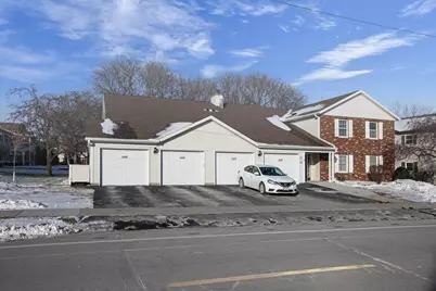 546 W Smith Avenue, Oshkosh, WI 54901 - Photo 2