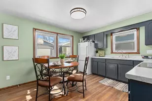 1674 Thornton Dr, Oshkosh, WI 54904 - Photo 18