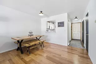 76 Spencer Village Ct, Appleton, WI 54914 - Photo 4