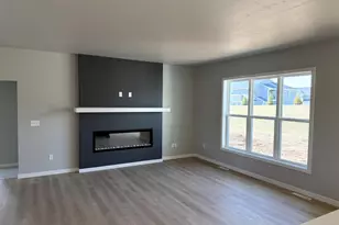 1433 Divinity Dr, De Pere, WI 54115 - Photo 2