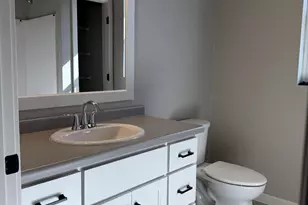 1433 Divinity Dr, De Pere, WI 54115 - Photo 16