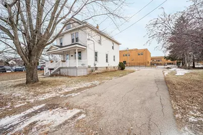 717 W South Park Avenue, Oshkosh, WI 54904 - Photo 26