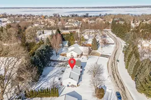 1951 Amy Jo Dr, Oshkosh, WI 54904 - Photo 40