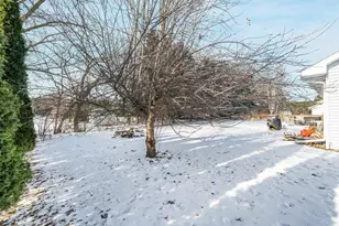 1951 Amy Jo Dr, Oshkosh, WI 54904 - Photo 30