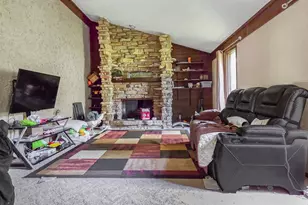 1354 Mayer St, Menasha, WI 54952 - Photo 8