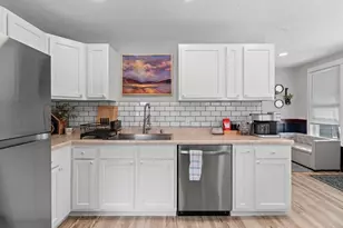 34 N 3rd St, Winneconne, WI 54986 - Photo 12