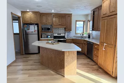 3608 S Berryfield Lane, Appleton, WI 54915 - Photo 6