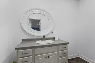 611 W Fulton St, Waupaca, WI 54981 - Photo 18