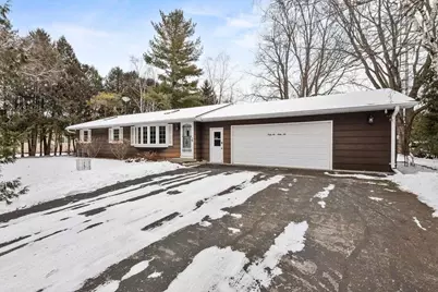 4666 Ulman Street, Oshkosh, WI 54904 - Photo 2