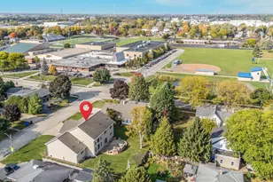 1606 S Carver Ln, Appleton, WI 54914 - Photo 10