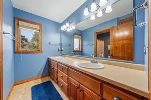 1606 S Carver Ln, Appleton, WI 54914 - Photo 14