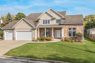 1606 S Carver Ln, Appleton, WI 54914 - Photo 2