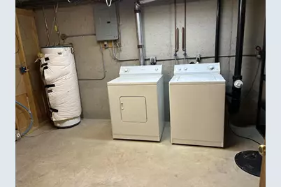 1115 Daniel Court #42, Neenah, WI 54956 - Photo 20