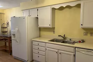 1115 Daniel Ct, Neenah, WI 54956 - Photo 4