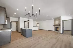 2362 Whispering Wind Ln, Green Bay, WI 54303 - Photo 22